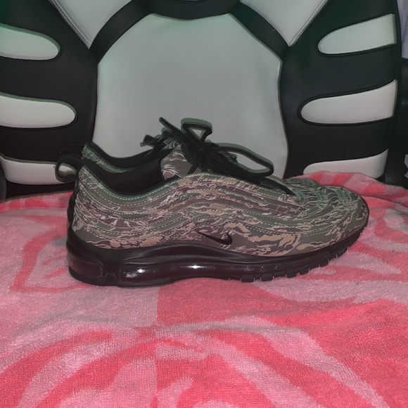 Air max - Picture 4 of 6
